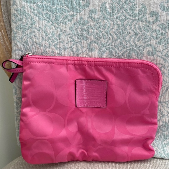 coach signature getaway package nylon weekender bag + nylon makeup bag - Picture 6 of 9